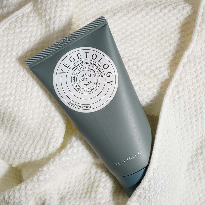 VEGETOLOGY MILD CLEANSING FOAM
