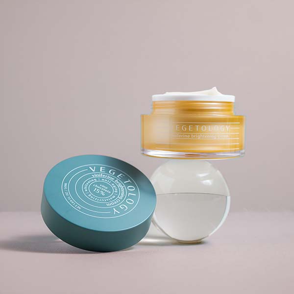 VEGETOLOGY VINIFERINE BRIGHTENING CREAM